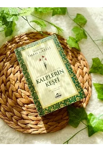 Mükaşefetü'l-Kulüb Kalplerin Keşfi
