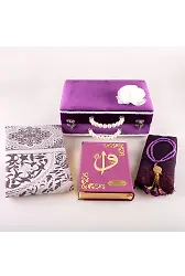Boncuklu Kutu Çeyizlik, Şal + Seccade + Tesbih + Kuran Hediye Seti (Hafız B. Kadife, Mor)