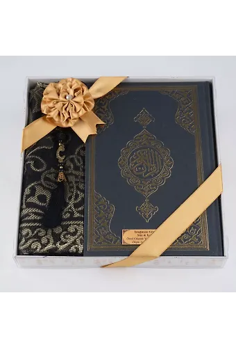 Kuran + Seccade + Tesbih Hediye Seti (Orta Boy, Ekonomik Cilt, Desenli Kutu, Siyah)