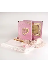 Raşel Kutulu, Şal + Seccade + Tesbih + Kuran Hediye Seti (Orta Boy, Bebe Pembe, Elif-Vav)