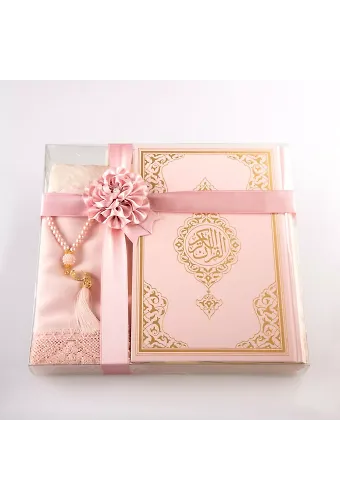 Şal + Seccade + Tesbih + Kuran Hediye Seti (Orta Boy, Ekonomik Cilt, Pembe)