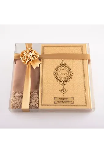 Şal + Tesbih + Kuran Hediye Seti (Orta Boy, Gold)