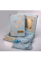 Şal + Tesbih + Kuran Hediye Seti (Orta Boy, Bebe Mavi, Gold Pleksi)