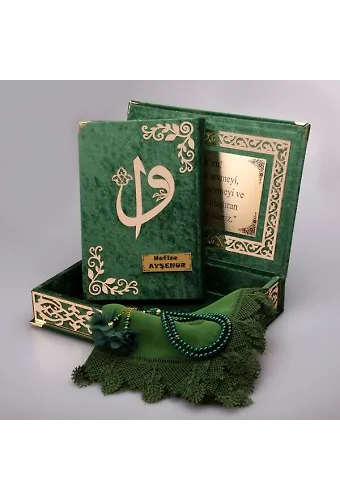 Şal + Tesbih + Kuran Hediye Seti (Orta Boy, Yeşil, Gold Pleksi)