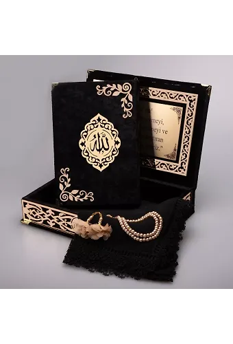Şal + Tesbih + Kuran Hediye Seti (Orta Boy, ŞemsLafzatullah, Gold Pleksi, Raşel Kutu, Siyah)