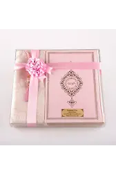 Seccade + Tesbih + Kuran Hediye Seti (Orta Boy, Toz Pembe)