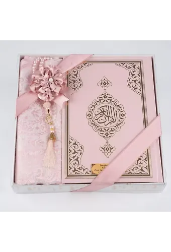 Kuran + Seccade + Tesbih Hediye Seti (Orta Boy, Ekonomik Cilt, Desenli Kutu, Pembe)