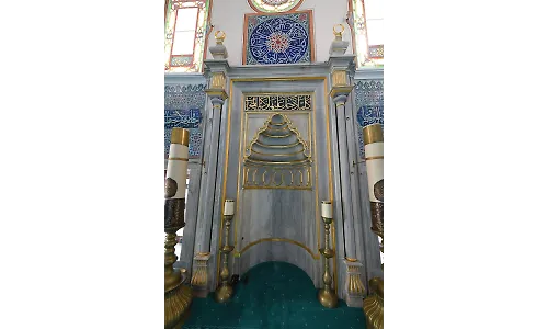 Kuranı Kerim Okumanın Zahiri (Görünen) Edepleri
