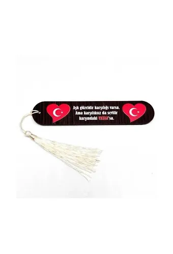 Resimli Püsküllü Kitap Ayraç - Aşk Güzeldir Vatan