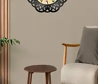 Ahşap Çerçeveli Duvar Saati Arapça Saat On